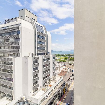 Aptos Modernos No Centro De Floripa - Vlr Florianopolis Bagian luar foto