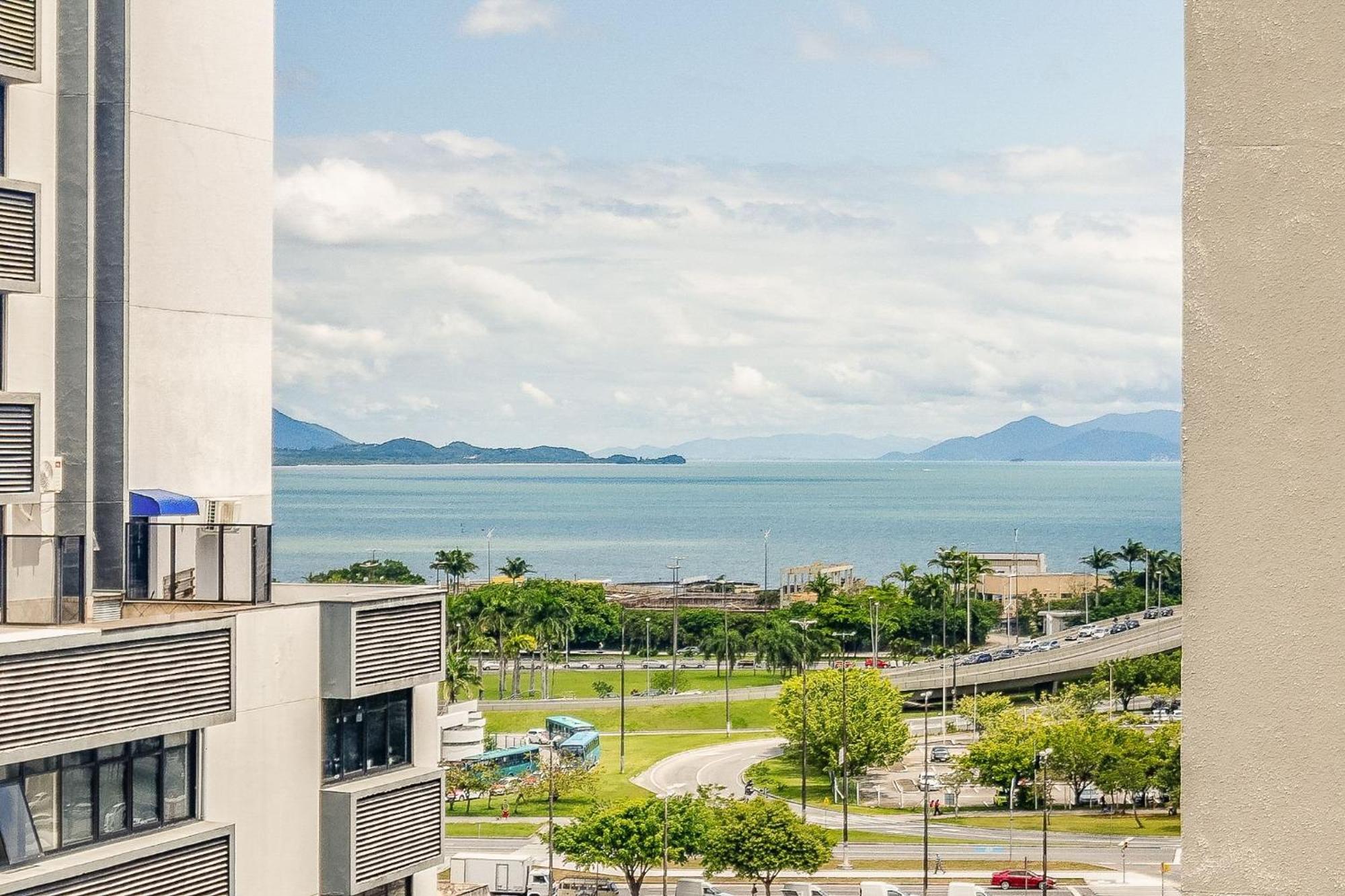 Aptos Modernos No Centro De Floripa - Vlr Florianopolis Bagian luar foto
